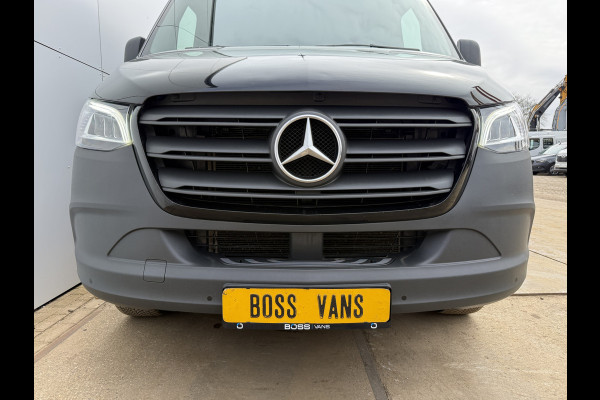 Mercedes-Benz Sprinter 317 1.9 CDI Automaat L3H2 LED 3,5t Trekhaak Climate Control Cruise Control Navigatie Carplay Lucht Geveerde Stoel Stoelverwarming