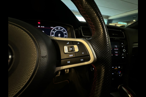 Volkswagen Golf 2.0 TSI GTI TCR Pano|Keyless|DCC|ACC|Camera