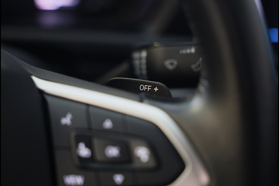 Volkswagen Caddy Cargo 2.0 TDI R Line / AUT / Leder / Digital Cockpit / Acc / Schuifdeur 2x / Stoelverwarming / Led / Pdc / 18 Inc