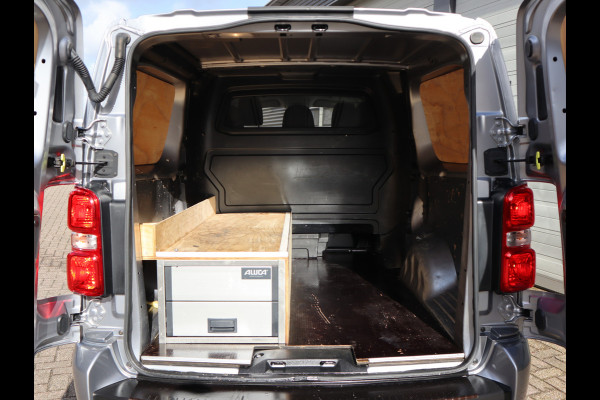 Opel Vivaro 2.0 177pk Euro 6 Automaat DC 5 Pers. - Trekhaak - Apple