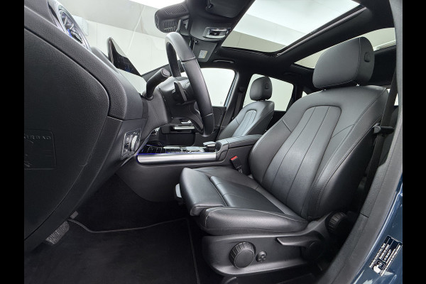 Mercedes-Benz B-Klasse 250e Luxury // Trekhaak // Panorama dak // Camera // MultiBeam LED // Sfeerverlichting // Stoelverwarming // Wide Screen