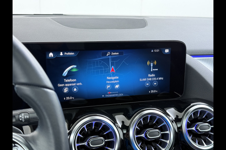 Mercedes-Benz B-Klasse 250e Luxury // Trekhaak // Panorama dak // Camera // MultiBeam LED // Sfeerverlichting // Stoelverwarming // Wide Screen