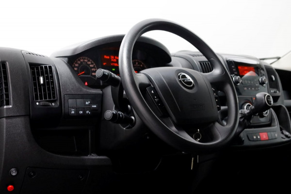 Opel Movano 2.2D 140pk Bakwagen met laadklep 1.060kg laadvermogen 05-2022