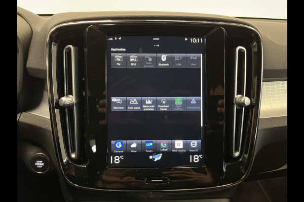 Volvo XC40 1.5 T2 Business Pro | Climate Control | Navigatie | Apple Carplay/Android Auto | PDC Achter | Trekhaak | Cruise Control | Lichtmetalen Velgen