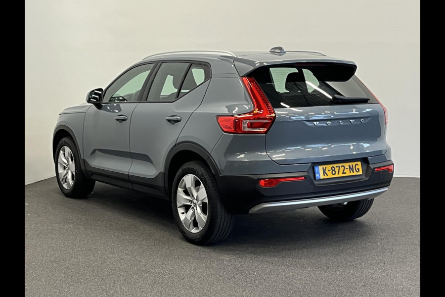 Volvo XC40 1.5 T2 Business Pro | Climate Control | Navigatie | Apple Carplay/Android Auto | PDC Achter | Trekhaak | Cruise Control | Lichtmetalen Velgen