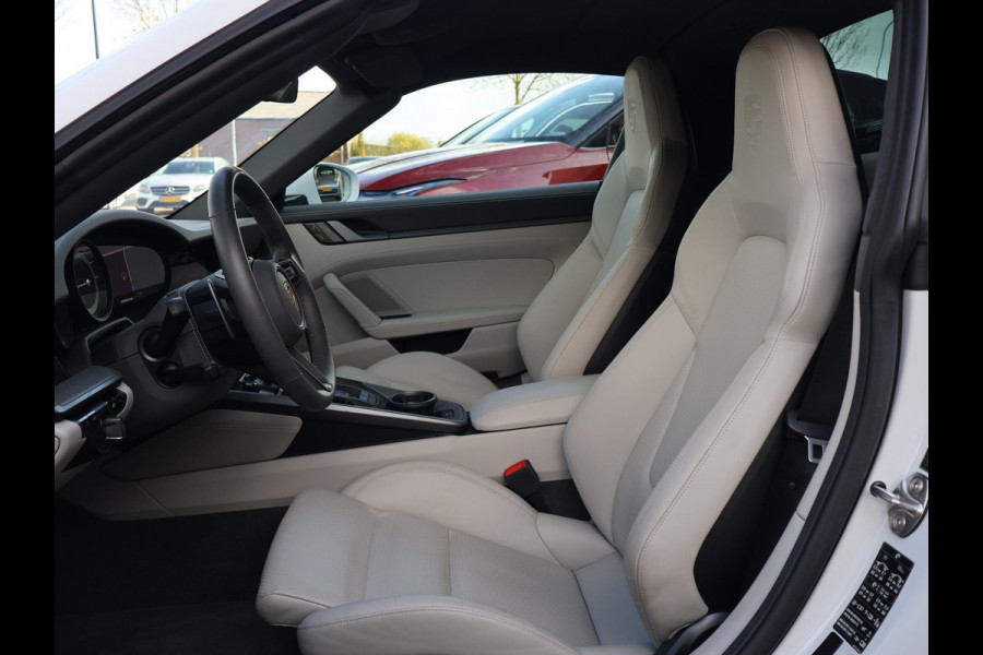 Porsche 911 Targa 4S 3.0 450 PK 992 ORIGINEEL NEDERLANDS | SPORTUITLAAT | 17.981 KM | 360 CAMERA | 20 INCH LMV