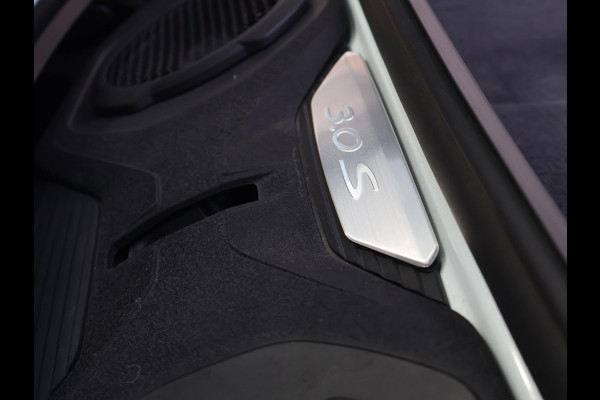 Porsche 911 Targa 4S 3.0 450 PK 992 ORIGINEEL NEDERLANDS | SPORTUITLAAT | 17.981 KM | 360 CAMERA | 20 INCH LMV