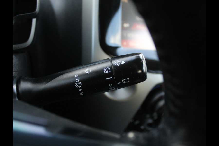 Toyota Aygo 1.0 VVT-i x-fun AIRCO | CAMERA | STB | LED | ELRM/SP | CV