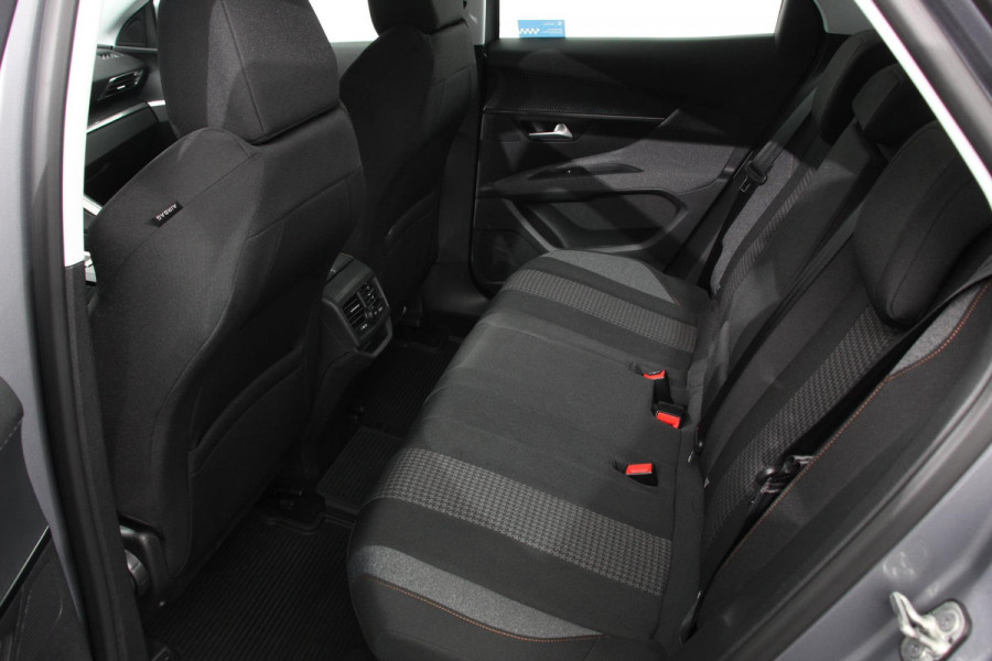 Peugeot 3008 1.2 PureTech 131pk Automaat Active | Navigatie | Apple Carplay/Android Auto | Cruise Control | Parkeersensor achter | Climate Control | Stoelverwarming | Virtual Cockpit