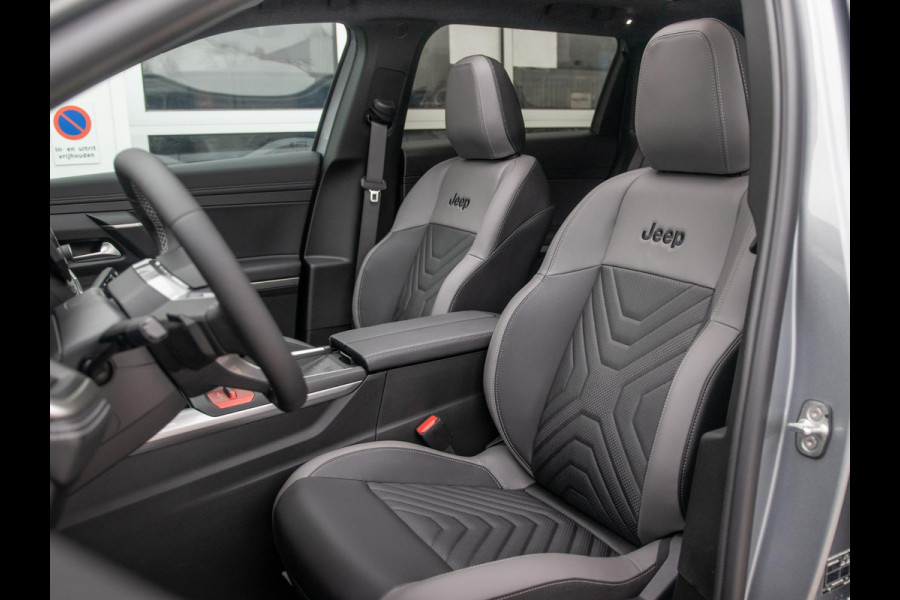 Jeep Compass 1.2 e-Hybrid First Edition | Uit voorraad leverbaar | Adapt. Cruise | Camera | Carplay | 18" | Elektr. A-Klep | Navi | Winter Pack | Schuif/Kanteldak