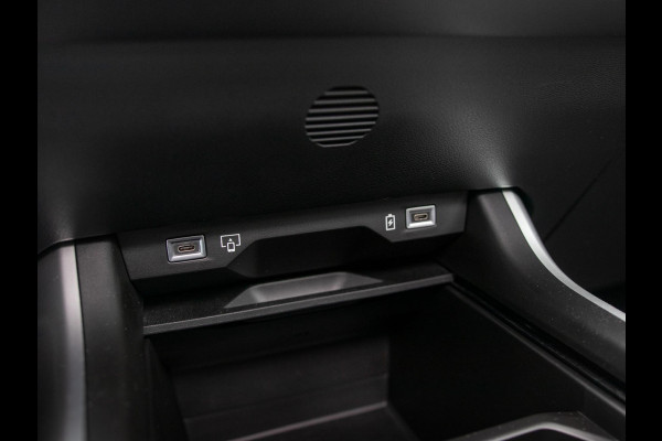 Jeep Compass 1.2 e-Hybrid First Edition | Uit voorraad leverbaar | Adapt. Cruise | Camera | Carplay | 18" | Elektr. A-Klep | Navi | Winter Pack | Schuif/Kanteldak