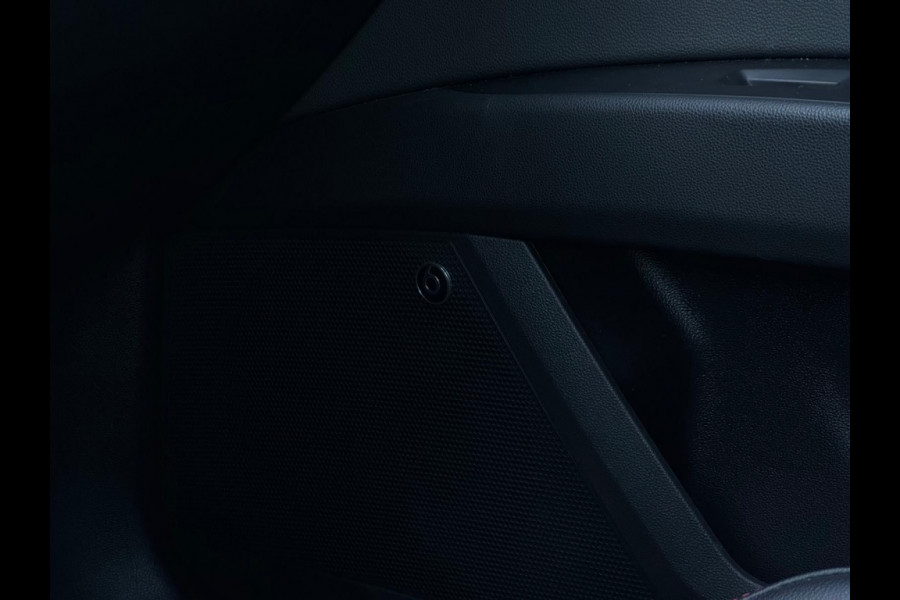 Seat Leon Sportstourer 1.5 TSI FR Bns Int. VIRTAUL PANO CAMERA LEDER LED SPORTVELGEN