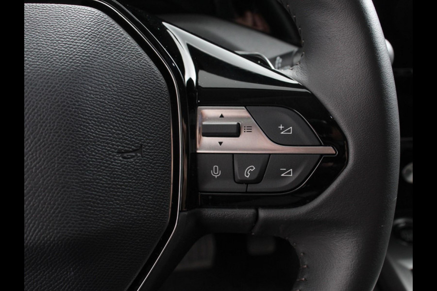 Peugeot 408 1.2 PureTech Allure Pack 130 Automaat | Comfort Pakket | Ergo comfort stoel | Electrische stoelverstelling | Lichmetalen Velgen | stoelverwarming | Camera | Navigatie | Climate Control | Dab | Led | Parkeer sensoren