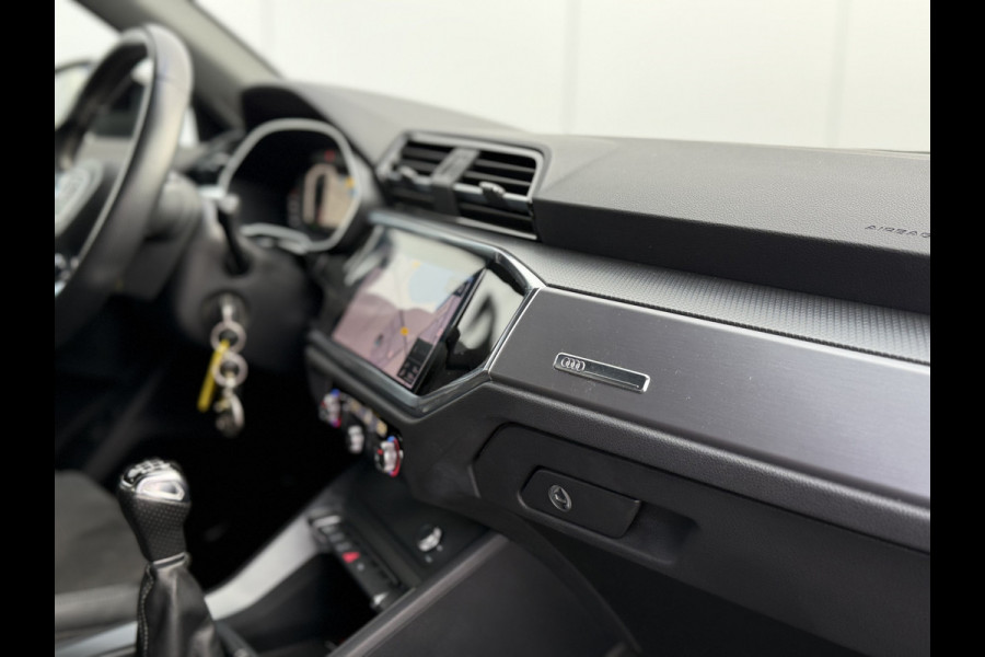 Audi Q3 Sportback 35 TFSI 150pk S-Edition S-line | Trekhaak