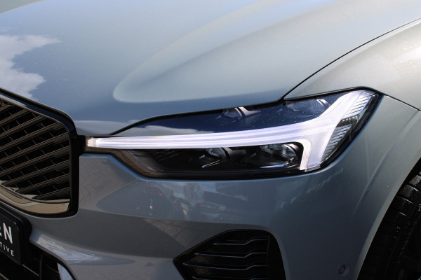 Volvo XC60 2.0 T8 Plug-in hybrid Plus Black Edition Head-up | 360 | Zwenkbare trekhaak | Panoramadak
