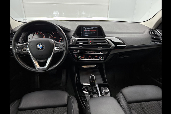 BMW X3 XDrive20i Launch Edition High Executive (Dealer OnderH, Navi, Camera, Parkeersensoren, StoelV, Cruise Con, Climate Con,Etc)