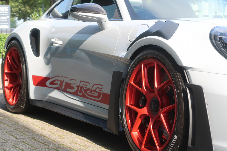 Porsche 911 4.0 GT3 RS Weissach