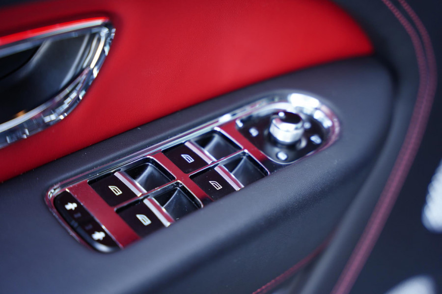 Bentley Bentayga 4.0 V8 S