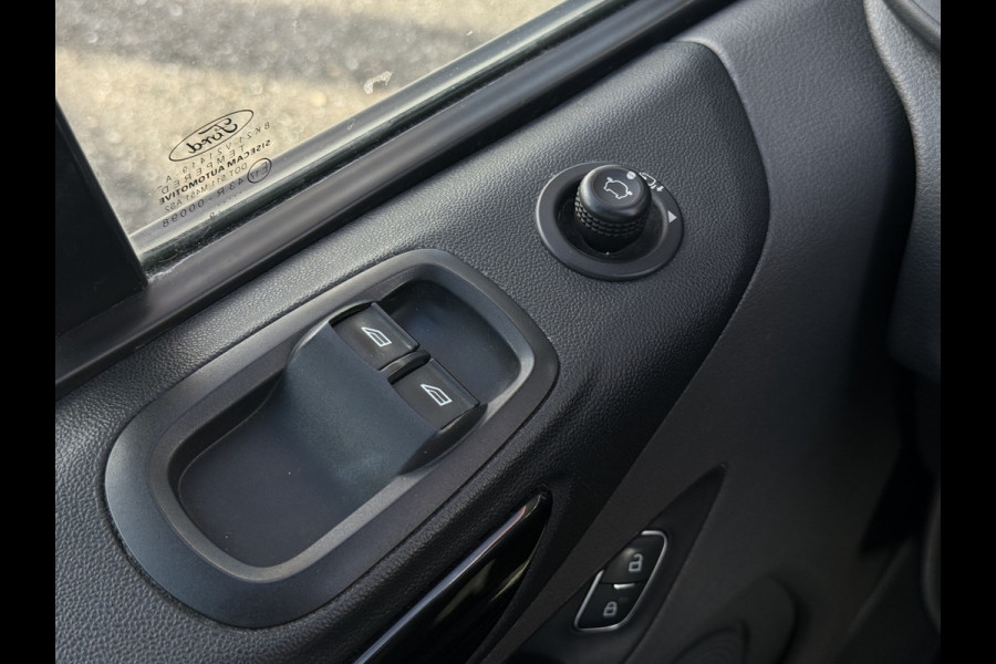 Ford Transit Custom 290 2.0 TDCI L2H1 Sport DC | Vol opties | 2X Schuifd. | Trekhaak