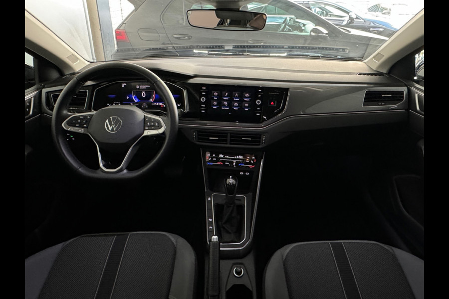 Volkswagen Polo 1.0 TSI Style ACC|Dodoehoek|IQ|Stoelverwarming