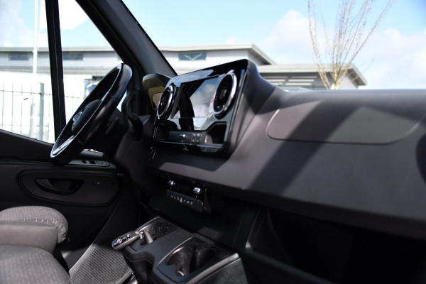 Mercedes-Benz Sprinter 319 1.9 CDI L2H1 RWD PB Edition Adaptieve Cruise, 360 Camera, Carplay, 190pk, LED, 10,5'' Mbux, Automaat, Trekhaak, Uniek!