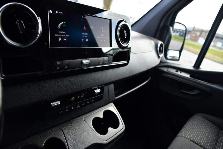 Mercedes-Benz Sprinter 319 1.9 CDI L2H1 RWD PB Edition Adaptieve Cruise, 360 Camera, Carplay, 190pk, LED, 10,5'' Mbux, Automaat, Trekhaak, Uniek!