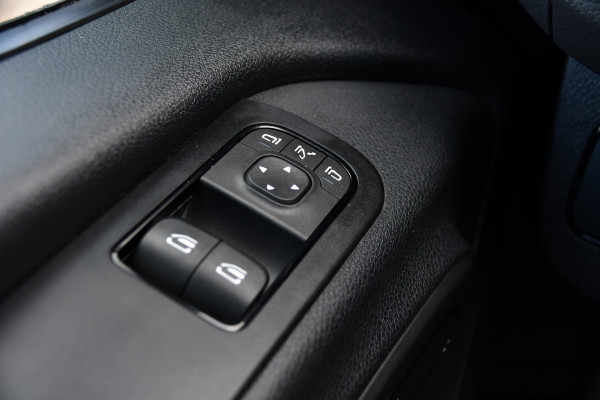 Mercedes-Benz Sprinter 319 1.9 CDI L2H1 RWD PB Edition Adaptieve Cruise, 360 Camera, Carplay, 190pk, LED, 10,5'' Mbux, Automaat, Trekhaak, Uniek!