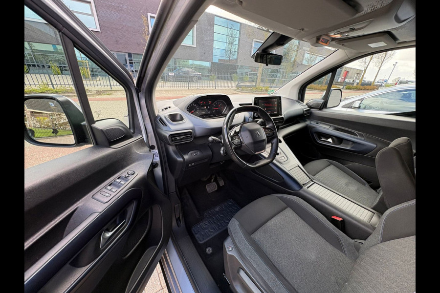 Peugeot Rifter Long 1.2 Puretech LONG Allure 7p. AUTOMAAR,CAMERA,FULL-OPTIES! GARANTIE