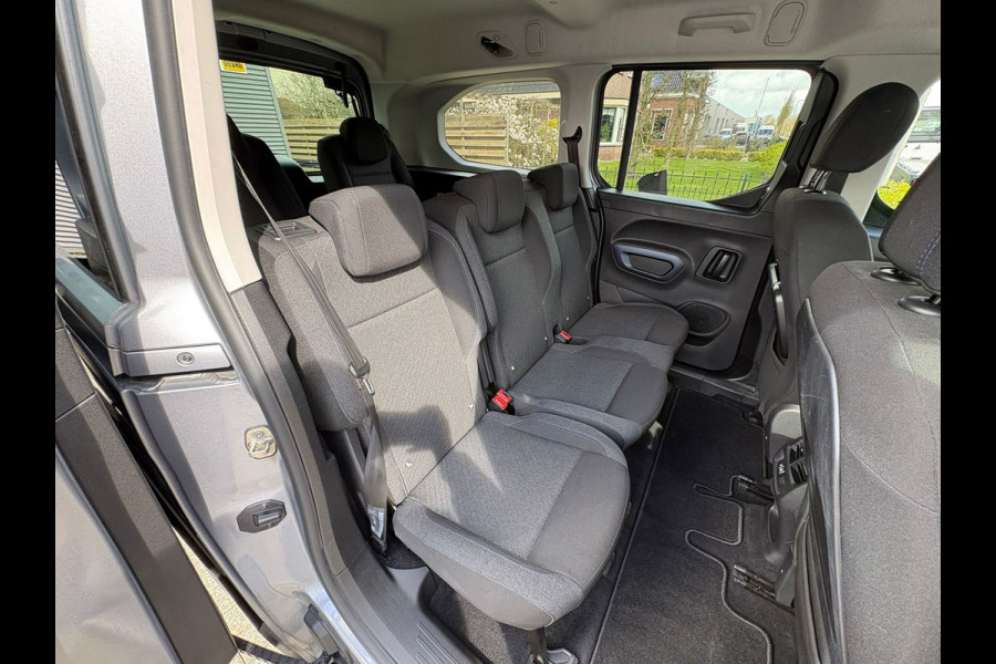 Peugeot Rifter Long 1.2 Puretech LONG Allure 7p. AUTOMAAR,CAMERA,FULL-OPTIES! GARANTIE