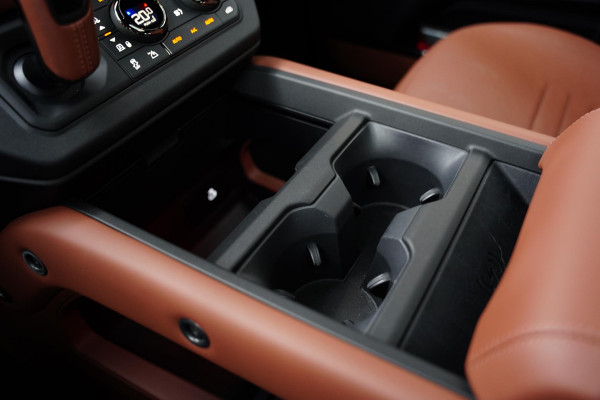 Land Rover Defender 110 P 635 Octa 4.4 Edition One