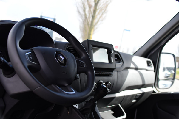 Renault Master T35 2.3 dCi 180 L2H2 DC PB Edition Camera, Cruise, Carplay, LED, 2 x Schuifdeur, Multimedia, 180pk, 6 zitplaatsen, Uniek!