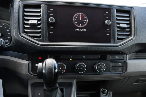 Volkswagen Crafter 35 2.0 TDI L3H3 PB Edition Cruise, Carplay, LED, 140pk, Automaat, Multimedia, Geveerde stoel, Sensoren, Uniek!