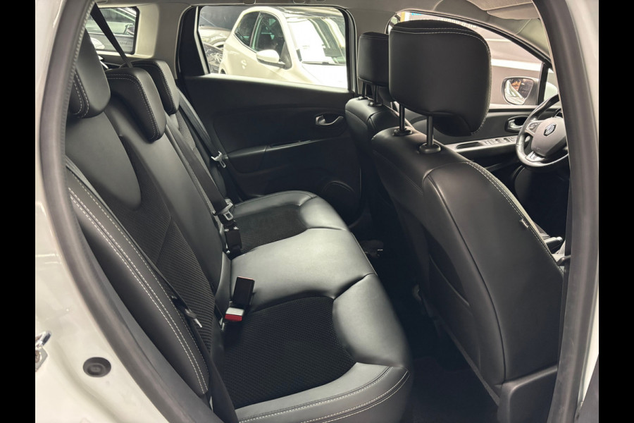 Renault Clio Estate 0.9 TCe Intens / Camera / Navigatie
