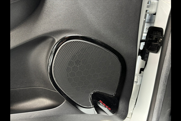 Renault Clio Estate 0.9 TCe Intens / Camera / Navigatie