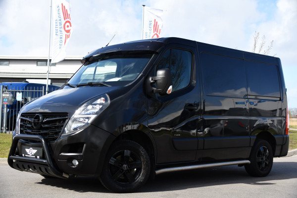 Opel Movano 2.3 Turbo L1H1 Black Edition Camera, Cruise, Carplay, Clima, 150pk, Automaat, Trekhaak, NAVI, Sensoren, Uniek!