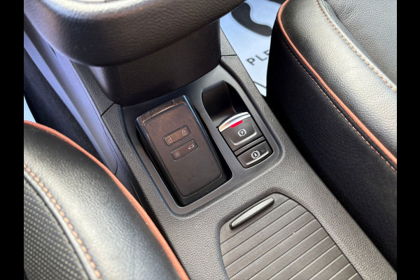 Renault Clio 1.3 TCe Initiale Paris LEER!CAMERA!BOL-VOL! GARANTIE, AUTOMAAT