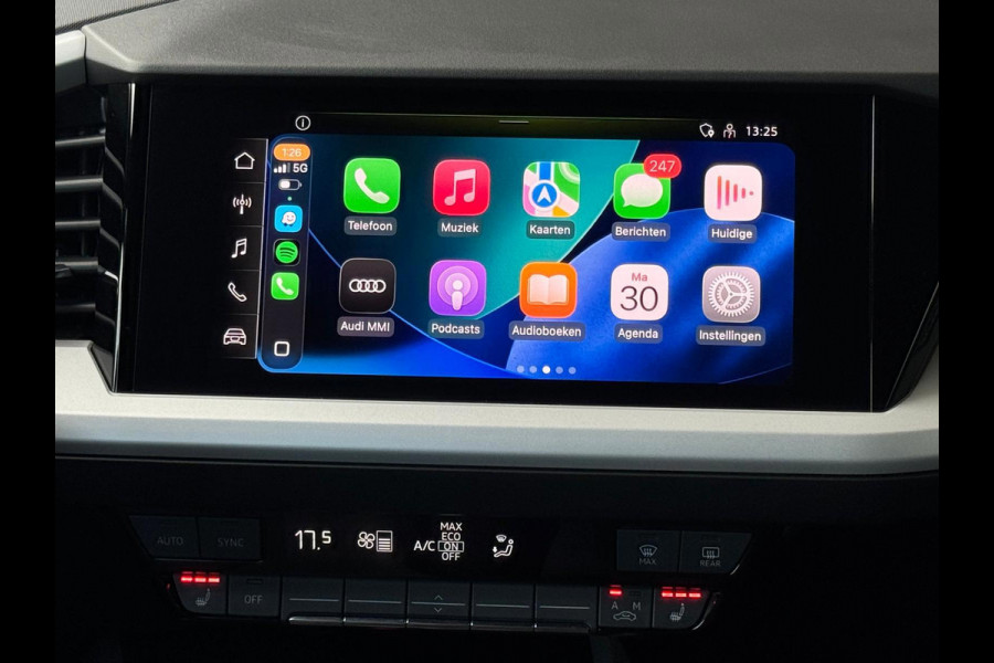 Audi Q4 e-tron 35 AUTOMAAT Edition, camera, navarra bleu, stoelverwarming, digitaal cockpit, 1 e eigenaar, NL auto met nap