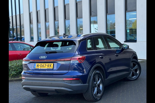 Audi Q4 e-tron 35 AUTOMAAT Edition, camera, navarra bleu, stoelverwarming, digitaal cockpit, 1 e eigenaar, NL auto met nap