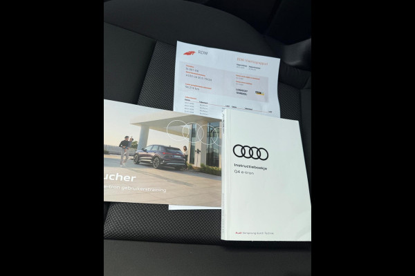 Audi Q4 e-tron 35 AUTOMAAT Edition, camera, navarra bleu, stoelverwarming, digitaal cockpit, 1 e eigenaar, NL auto met nap