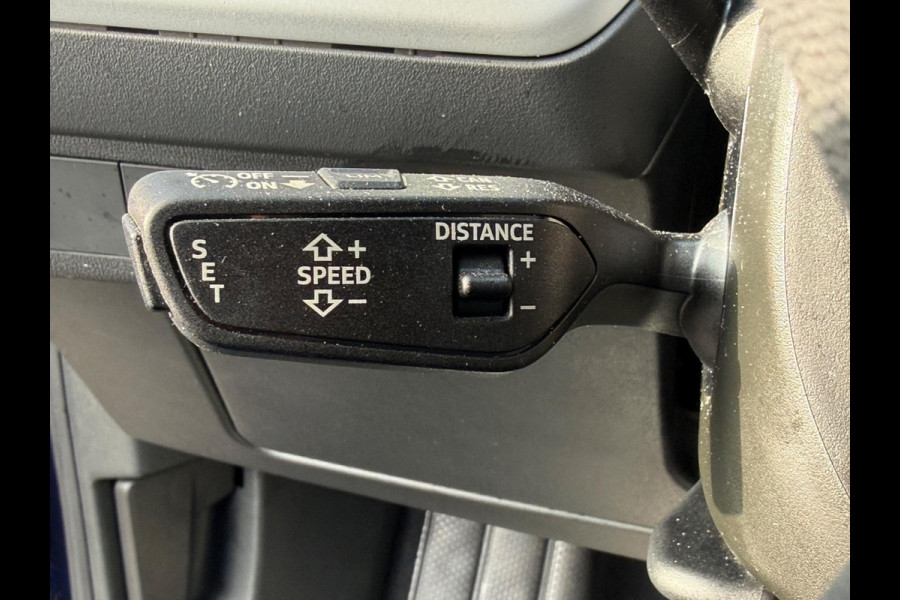 Audi Q4 e-tron 35 AUTOMAAT Edition, camera, navarra bleu, stoelverwarming, digitaal cockpit, 1 e eigenaar, NL auto met nap