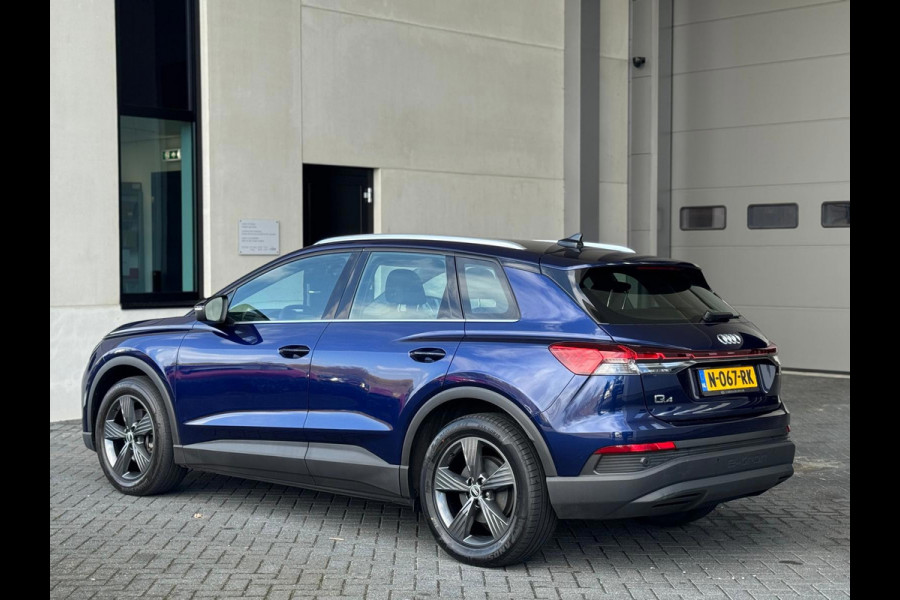 Audi Q4 e-tron 35 AUTOMAAT Edition, camera, navarra bleu, stoelverwarming, digitaal cockpit, 1 e eigenaar, NL auto met nap