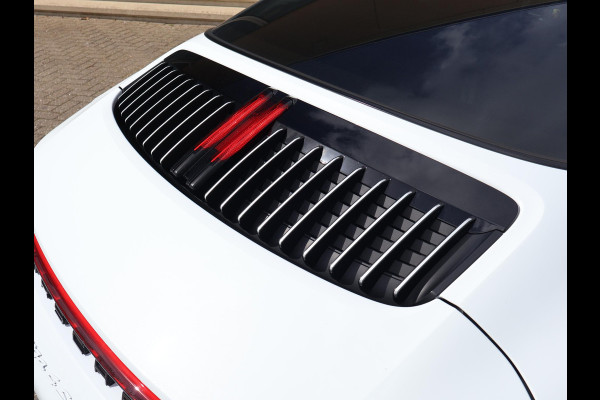 Porsche 911 Targa 4S 3.0 450 PK 992 ORIGINEEL NEDERLANDS | SPORTUITLAAT | 17.981 KM | 360 CAMERA | 20 INCH LMV
