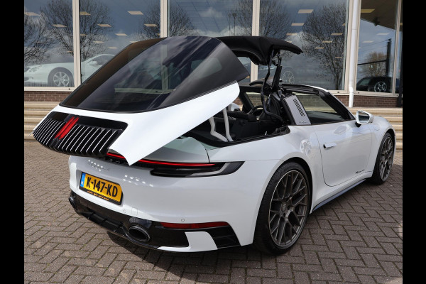 Porsche 911 Targa 4S 3.0 450 PK 992 ORIGINEEL NEDERLANDS | SPORTUITLAAT | 17.981 KM | 360 CAMERA | 20 INCH LMV