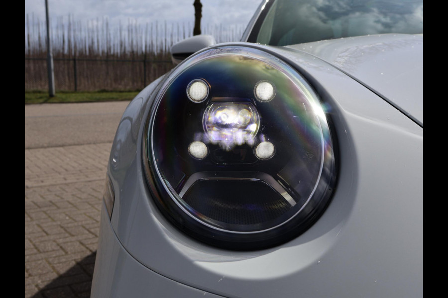 Porsche 911 Targa 4S 3.0 450 PK 992 ORIGINEEL NEDERLANDS | SPORTUITLAAT | 17.981 KM | 360 CAMERA | 20 INCH LMV