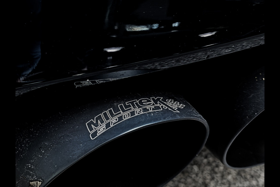 Volkswagen Golf 8 2.0 TSI R 4Motion Performance MILLTEK|Leder|HUD|H/K|Memory