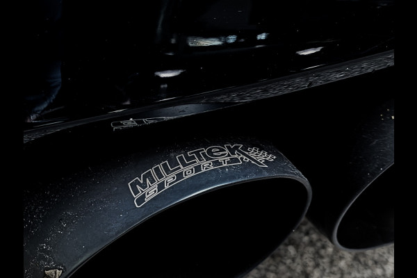 Volkswagen Golf 8 2.0 TSI R 4Motion Performance MILLTEK|Leder|HUD|H/K|Memory