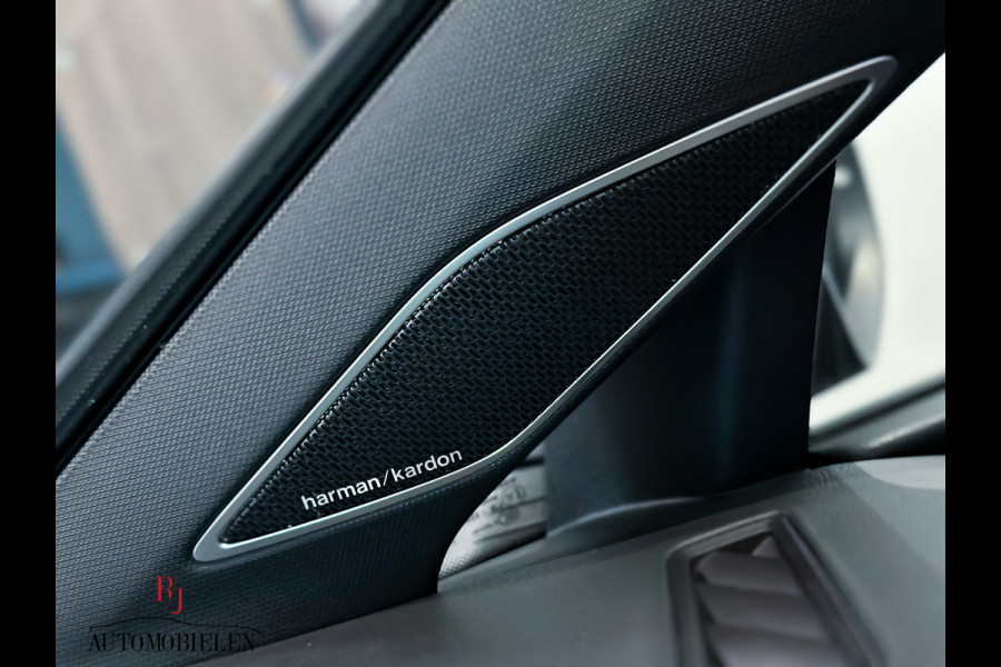 Volkswagen Golf 8 2.0 TSI R 4Motion Performance MILLTEK|Leder|HUD|H/K|Memory