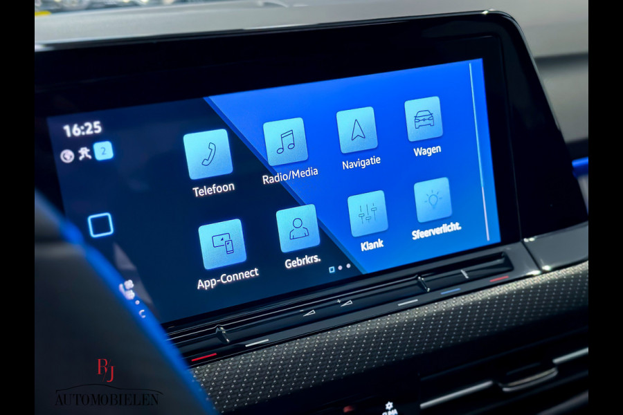 Volkswagen Golf 8 2.0 TSI R 4Motion Performance MILLTEK|Leder|HUD|H/K|Memory