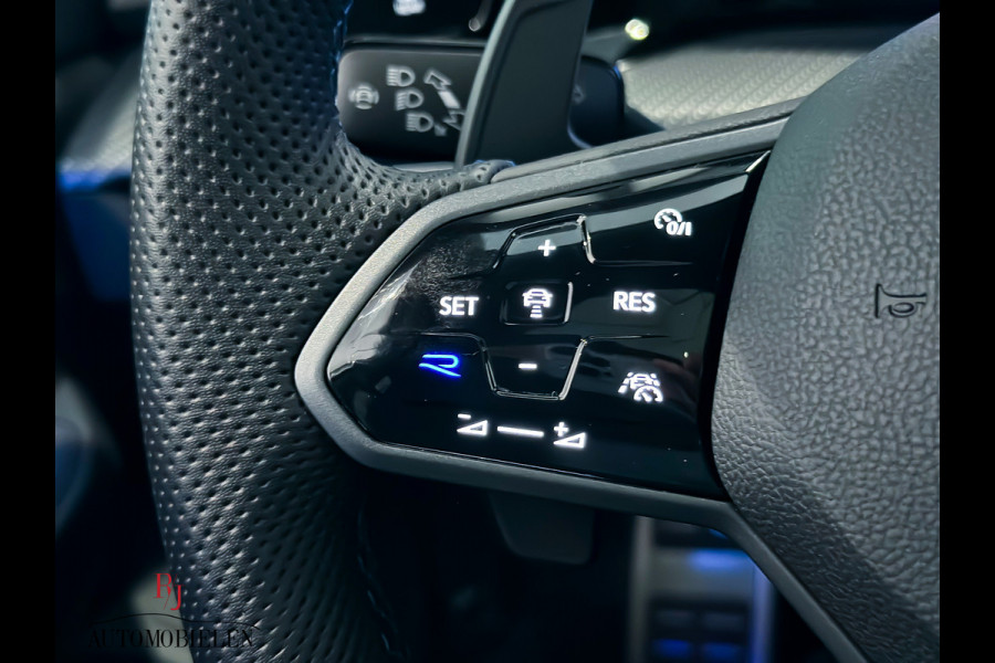 Volkswagen Golf 8 2.0 TSI R 4Motion Performance MILLTEK|Leder|HUD|H/K|Memory