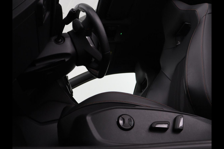 CUPRA Leon 1.4 e-Hybrid | Carplay | Stoel & stuurverwarming | Camera | Adaptive cruise | Navigatie | Sfeerverlichting | Full LED | Memory | PHEV | Plug In